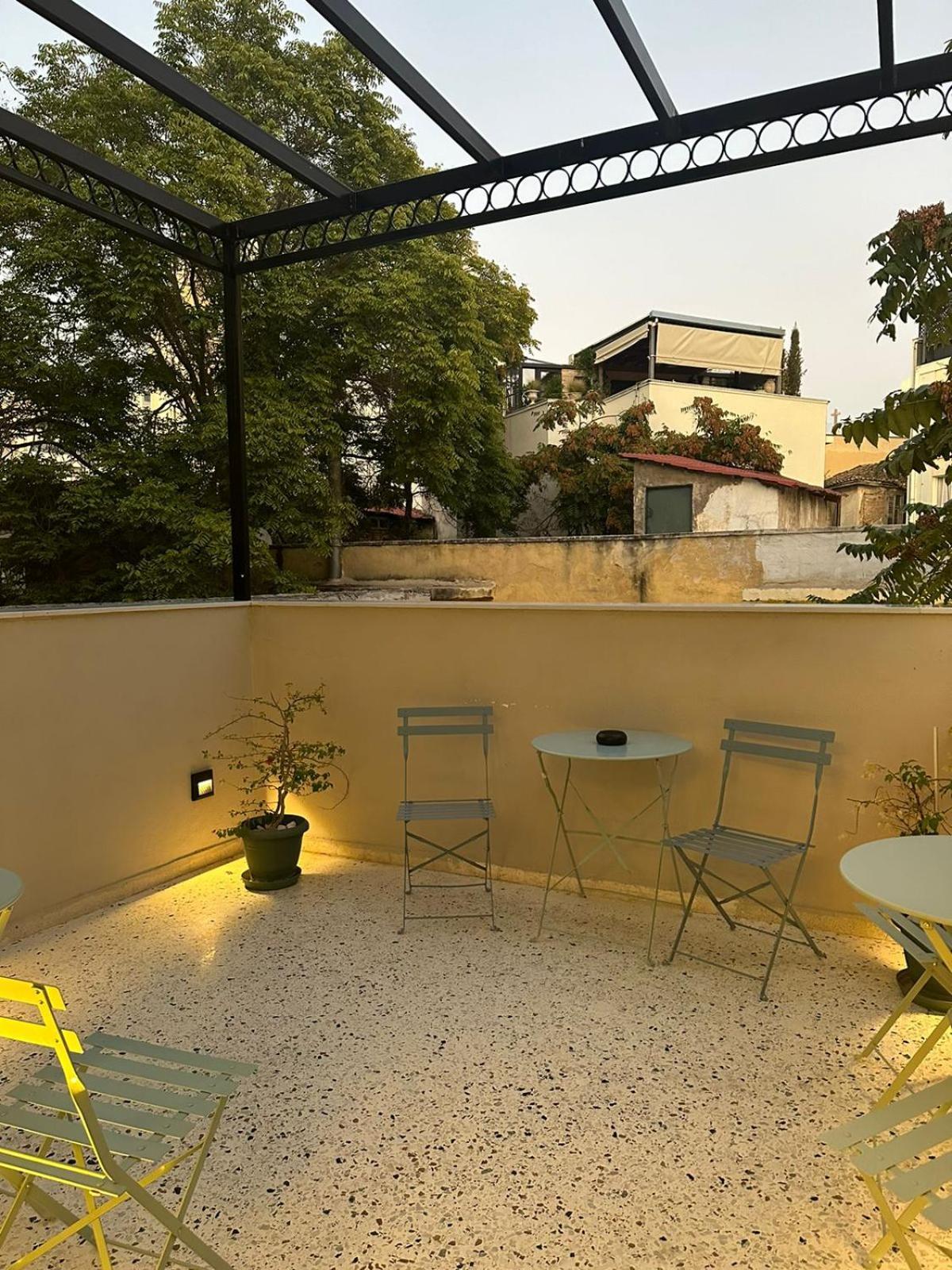 Belle Athenes - Luxury Rooms At Monastiraki Railway Station Exterior foto