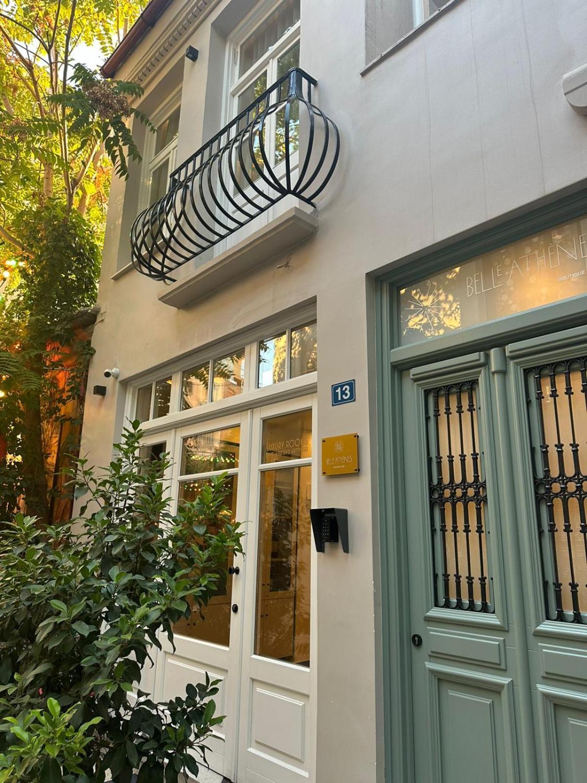 Belle Athenes - Luxury Rooms At Monastiraki Railway Station Exterior foto