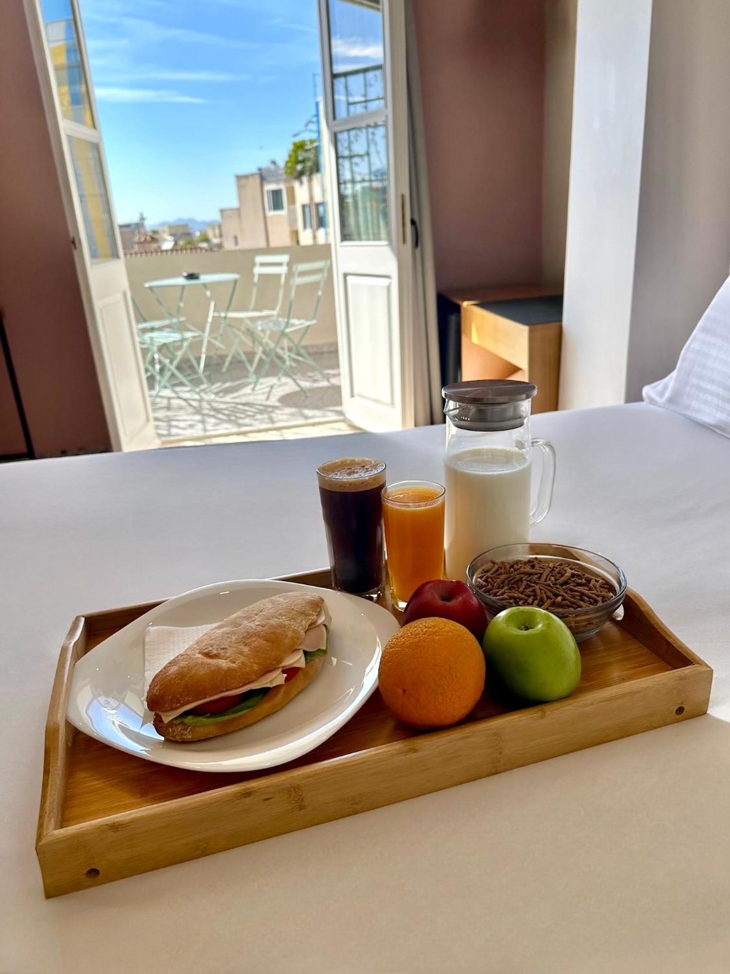 Belle Athenes - Luxury Rooms At Monastiraki Railway Station Exterior foto