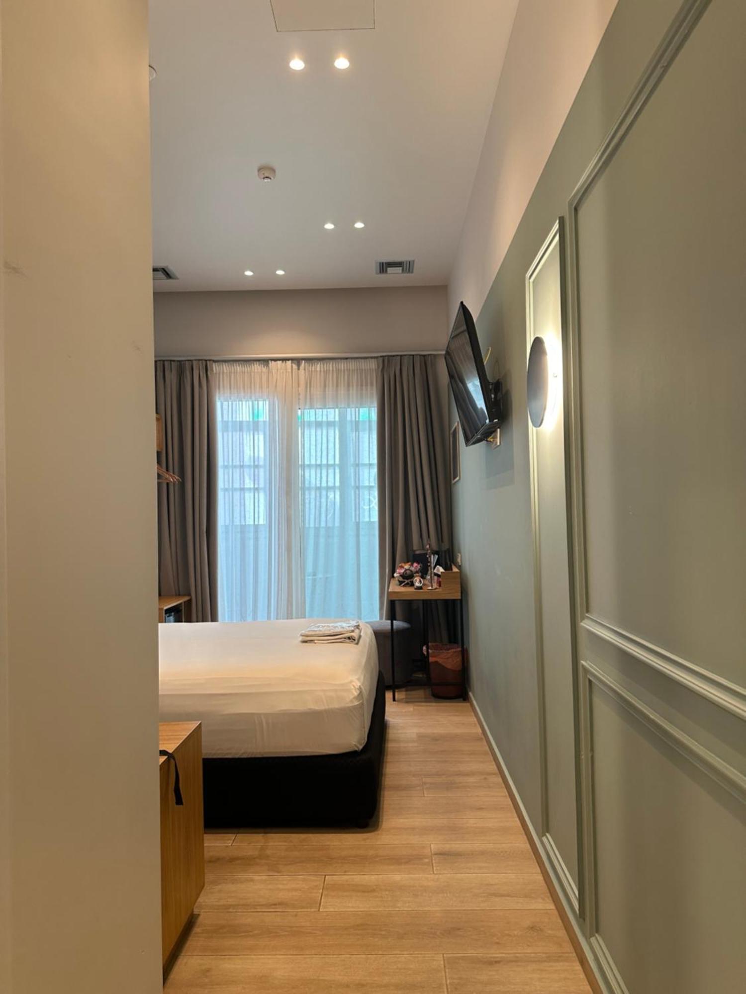 Belle Athenes - Luxury Rooms At Monastiraki Railway Station Exterior foto