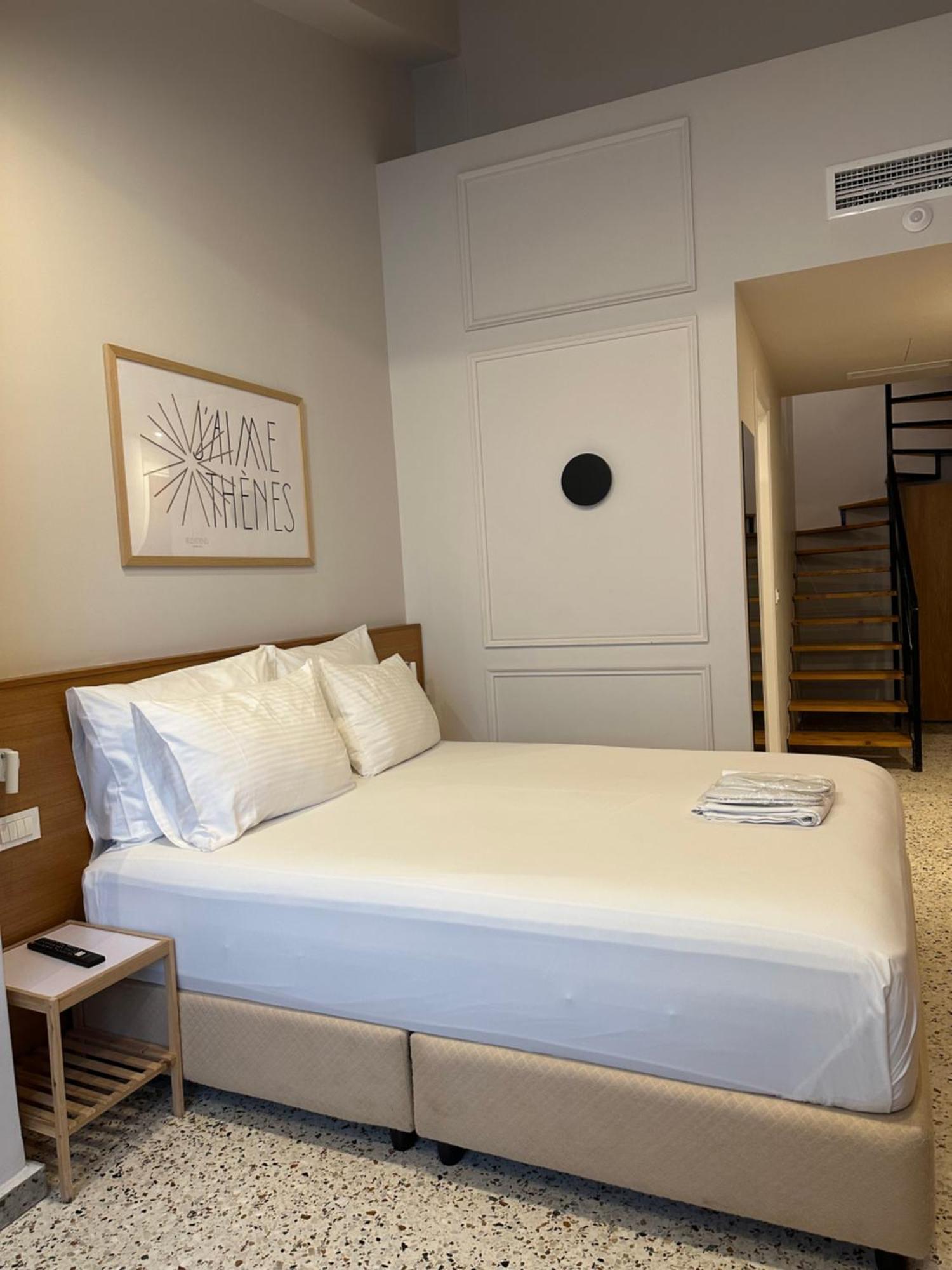 Belle Athenes - Luxury Rooms At Monastiraki Railway Station Exterior foto