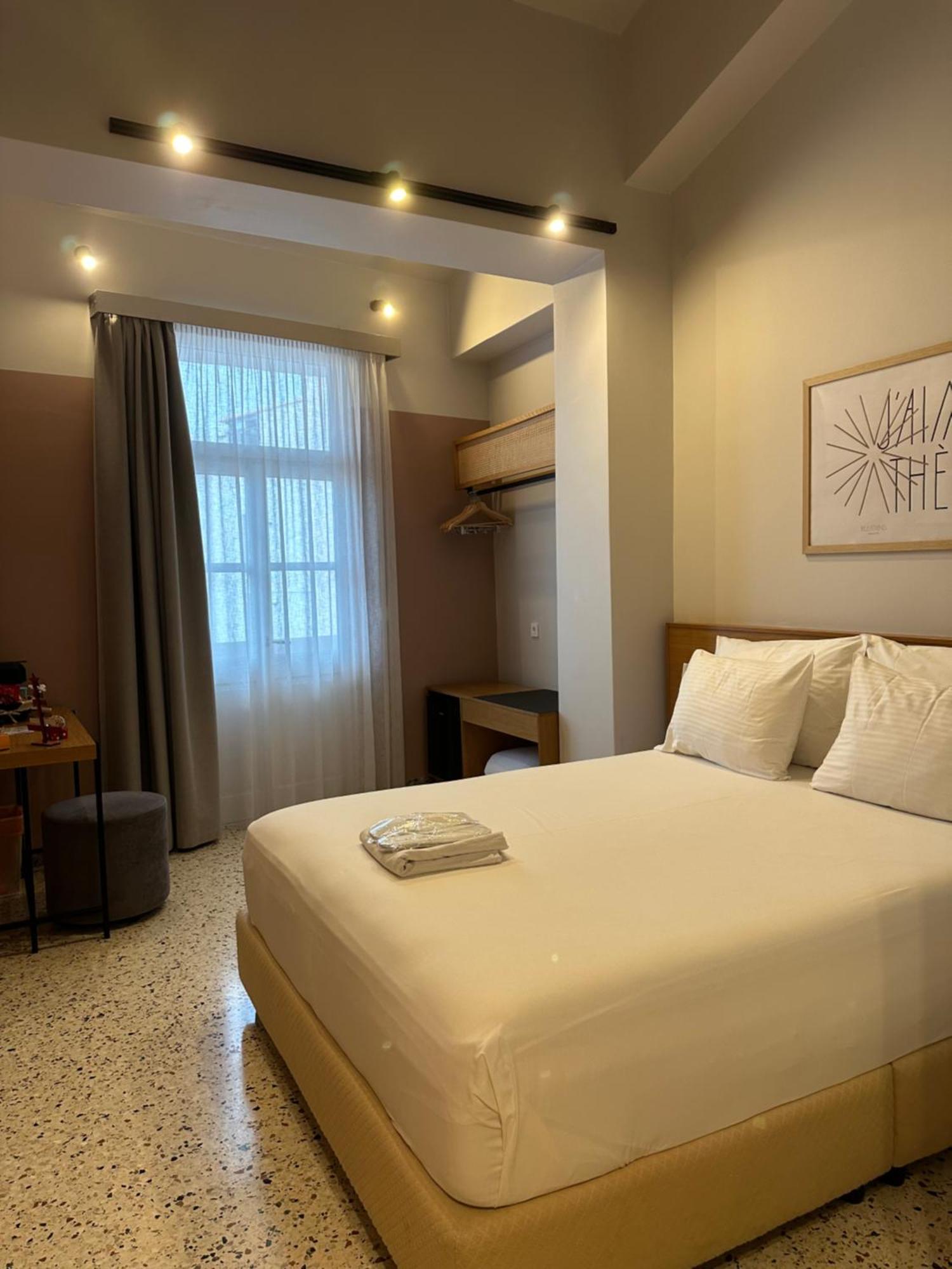Belle Athenes - Luxury Rooms At Monastiraki Railway Station Exterior foto